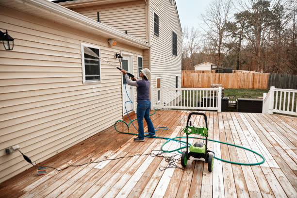 Best Concrete Pressure Washing  in Le Grand, CA